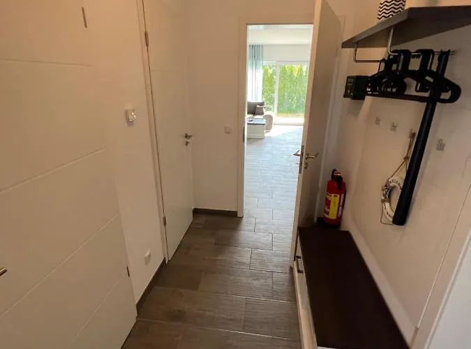 Casa vacanze Doppelhaushaelfte Mit Terrasse